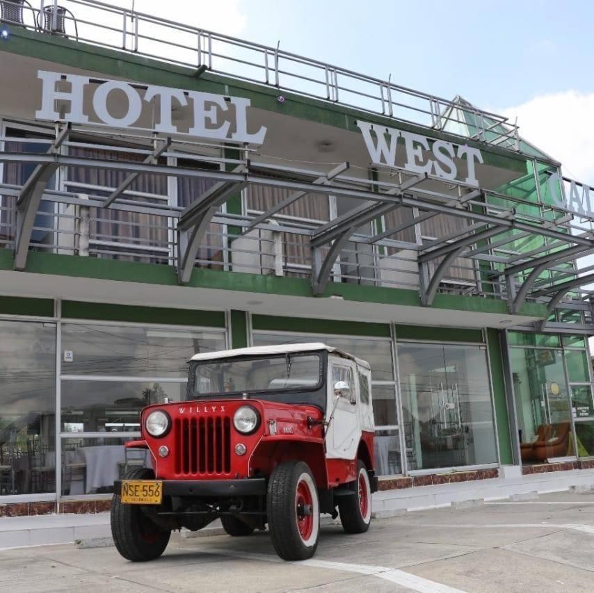 Hotel West California Puerto Espejo Exterior photo